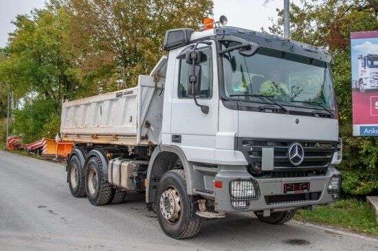 MERCEDES-BENZ Actros 2641 k 6x4 MP2 Meiller Kipper manual Kipper LKW