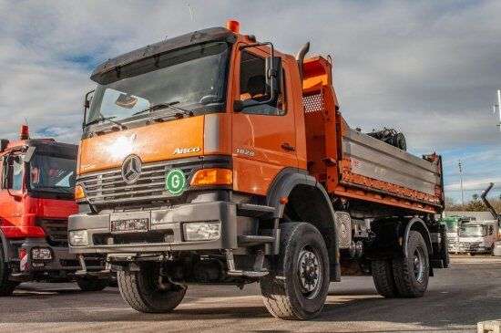 MERCEDES-BENZ Atego 1828AK Kipper LKW