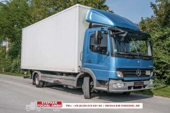 MERCEDES-BENZ Atego 818 LKW Koffer m.Ladebordwand Koffer-LKW