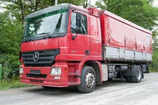 MERCEDES-BENZ Actros MP2 1844 4x2 Getreidekipper Kipper LKW