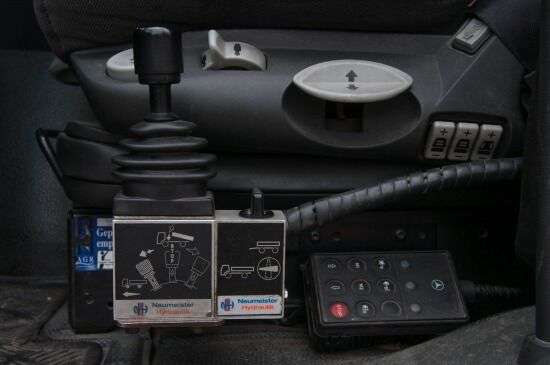 item-photo